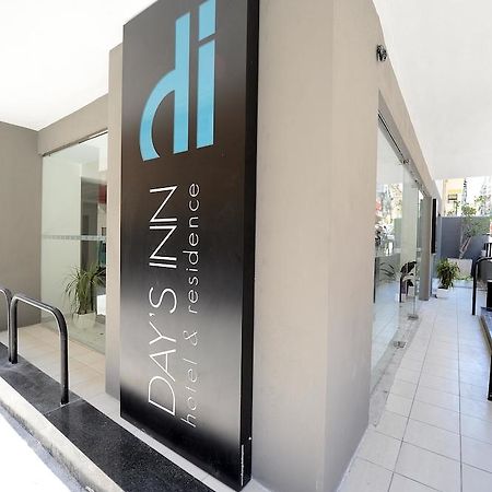 Day'S Inn Hotel And Residence Sliema Bagian luar foto